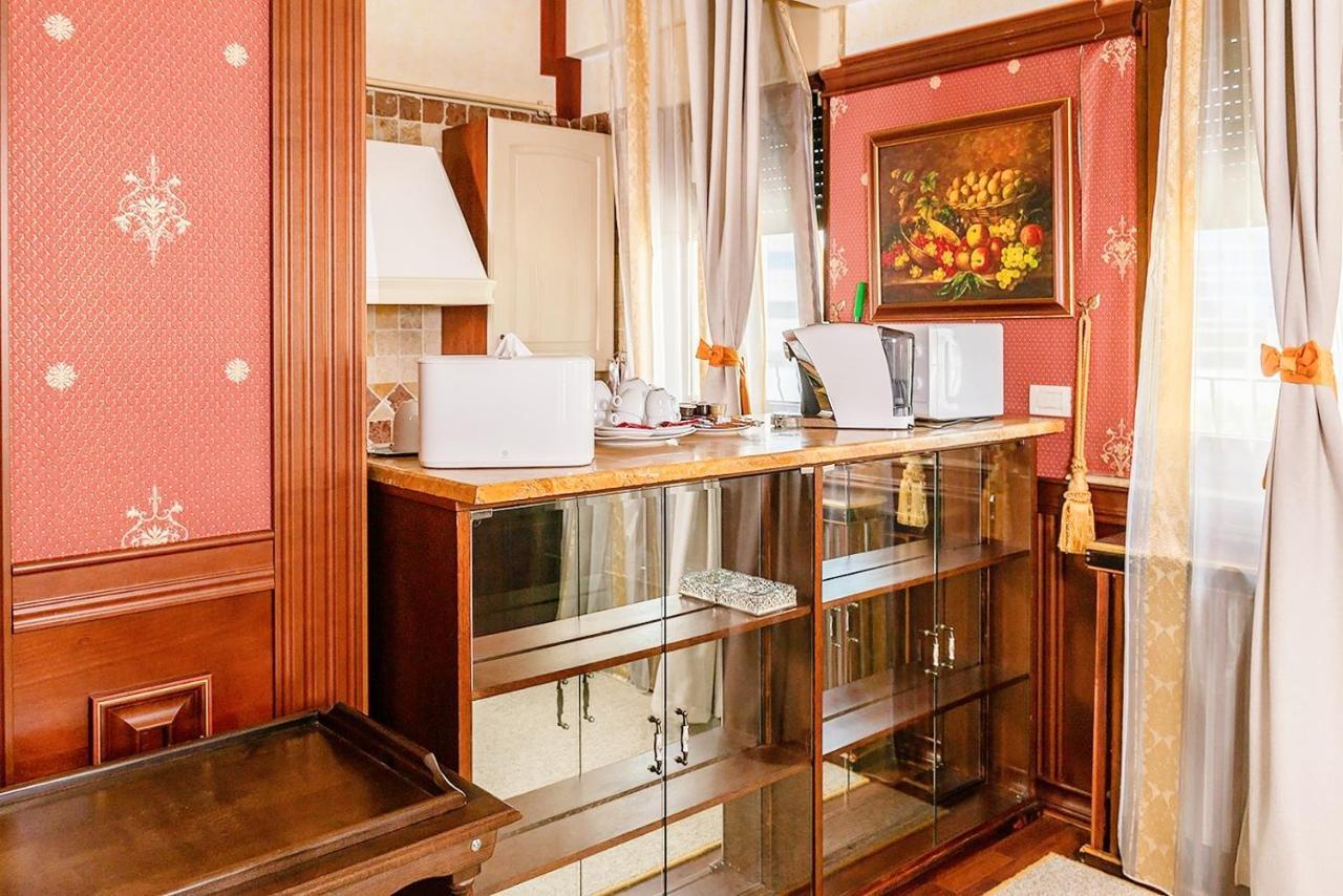 My Hotel Apartments Baneasa Boekarest Buitenkant foto